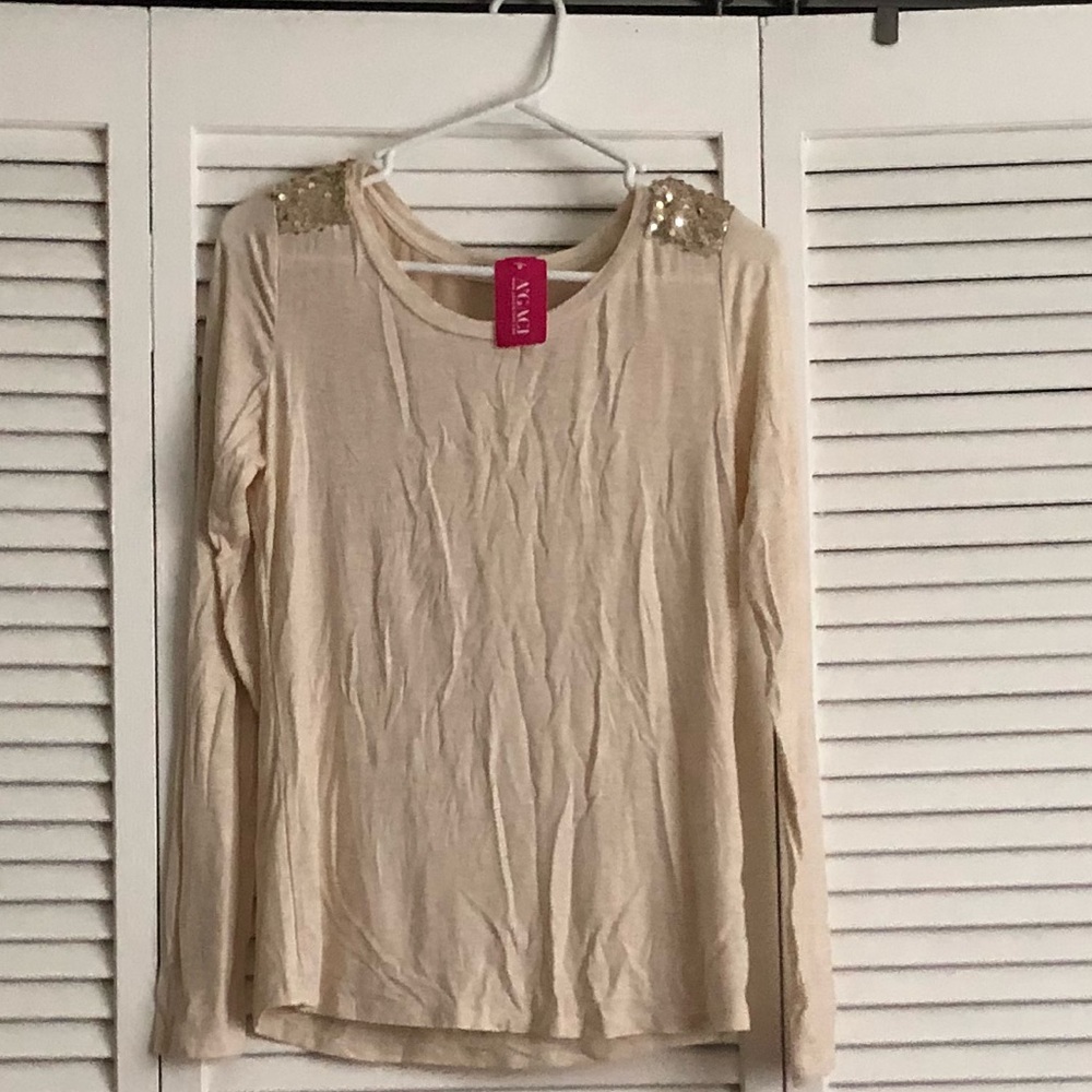 Long sleeve shirt